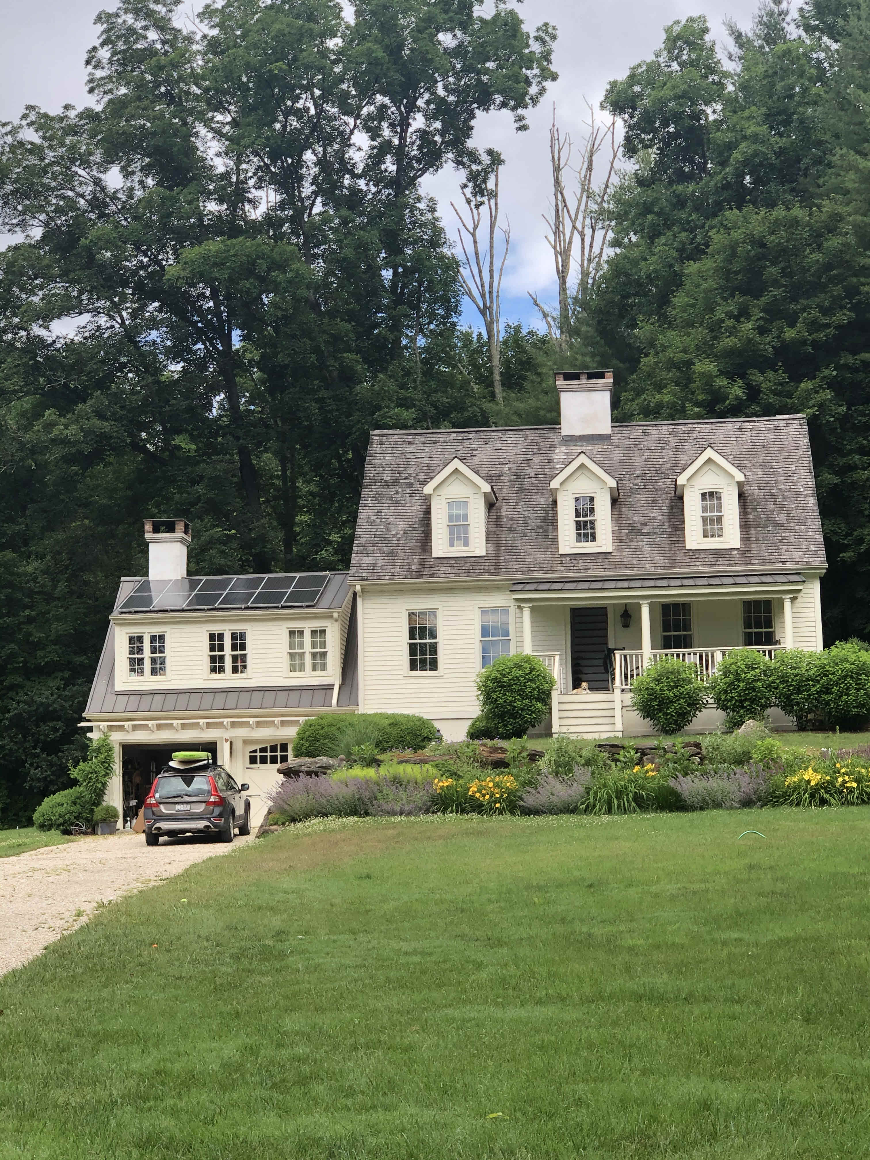 Building photograph for 33 FALLS MOUNTAIN ROAD
